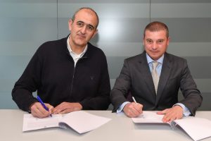 Firma del contrato Club Joventut Badalona