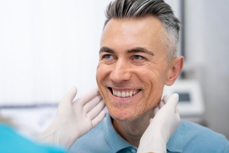 Cuidado de implantes dentales: guía paso a paso